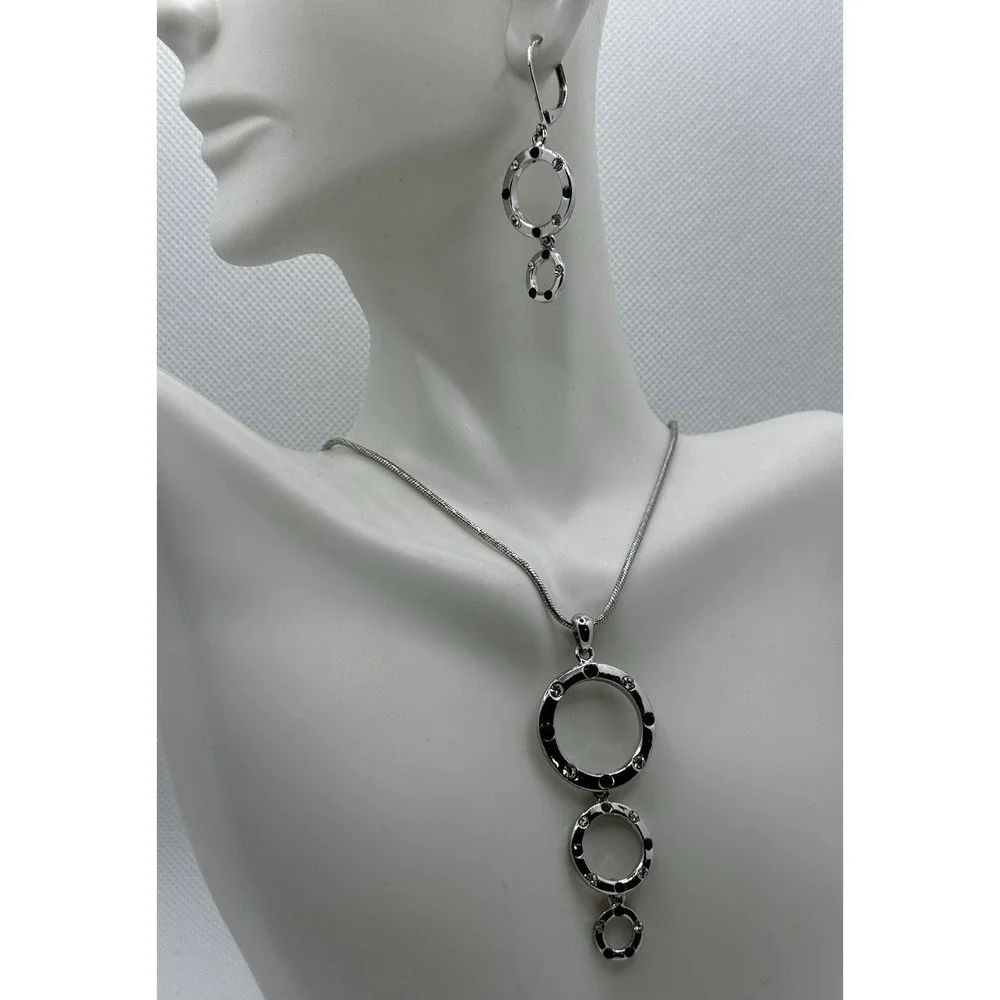 Cookie Lee Jewelry Set Silver Tone Faux Onyx CZ Pendant Necklace Earrings 90s